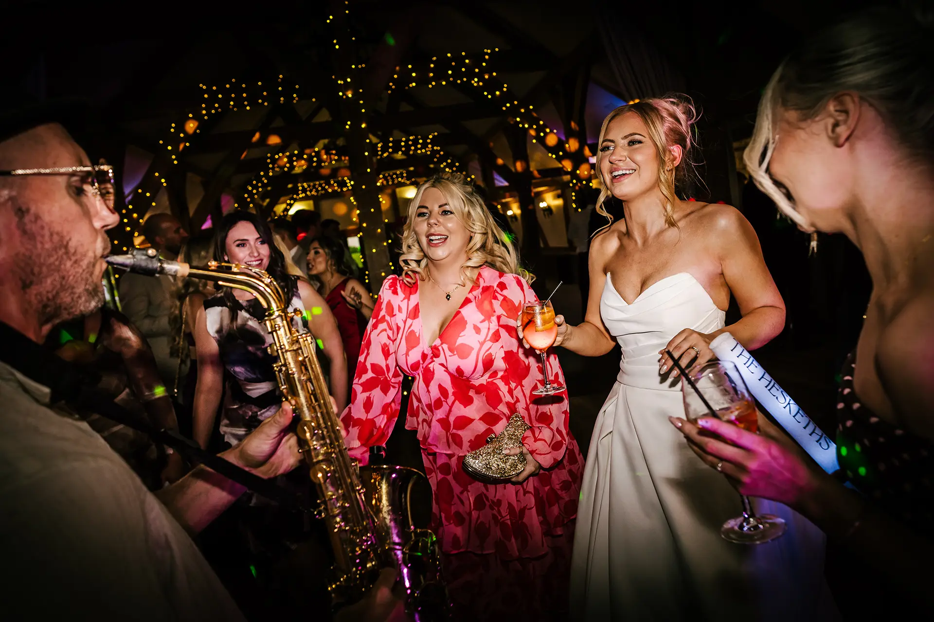 sandhole oak barn entertainment