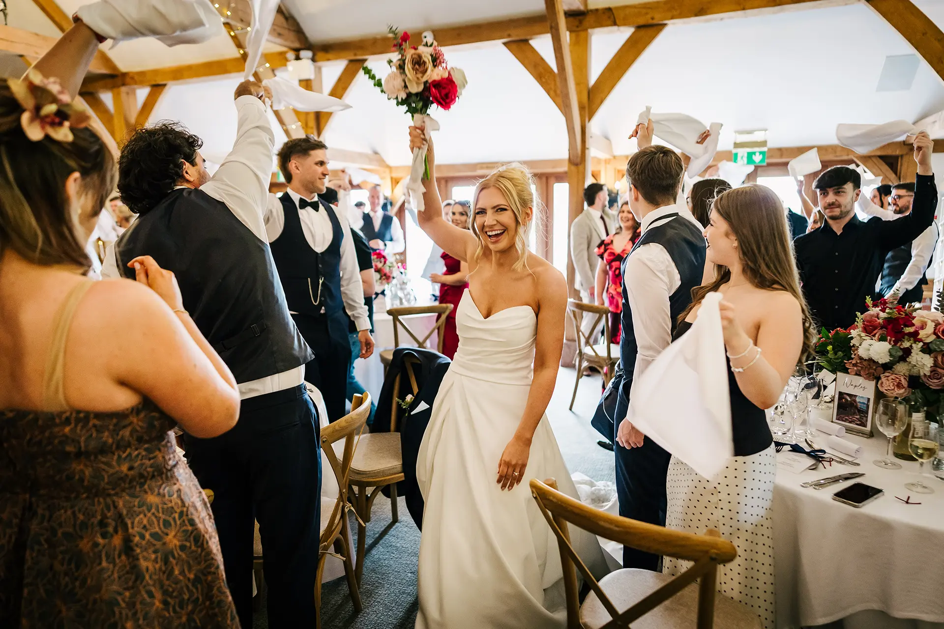 sandhole oak barn recepbtion celebration