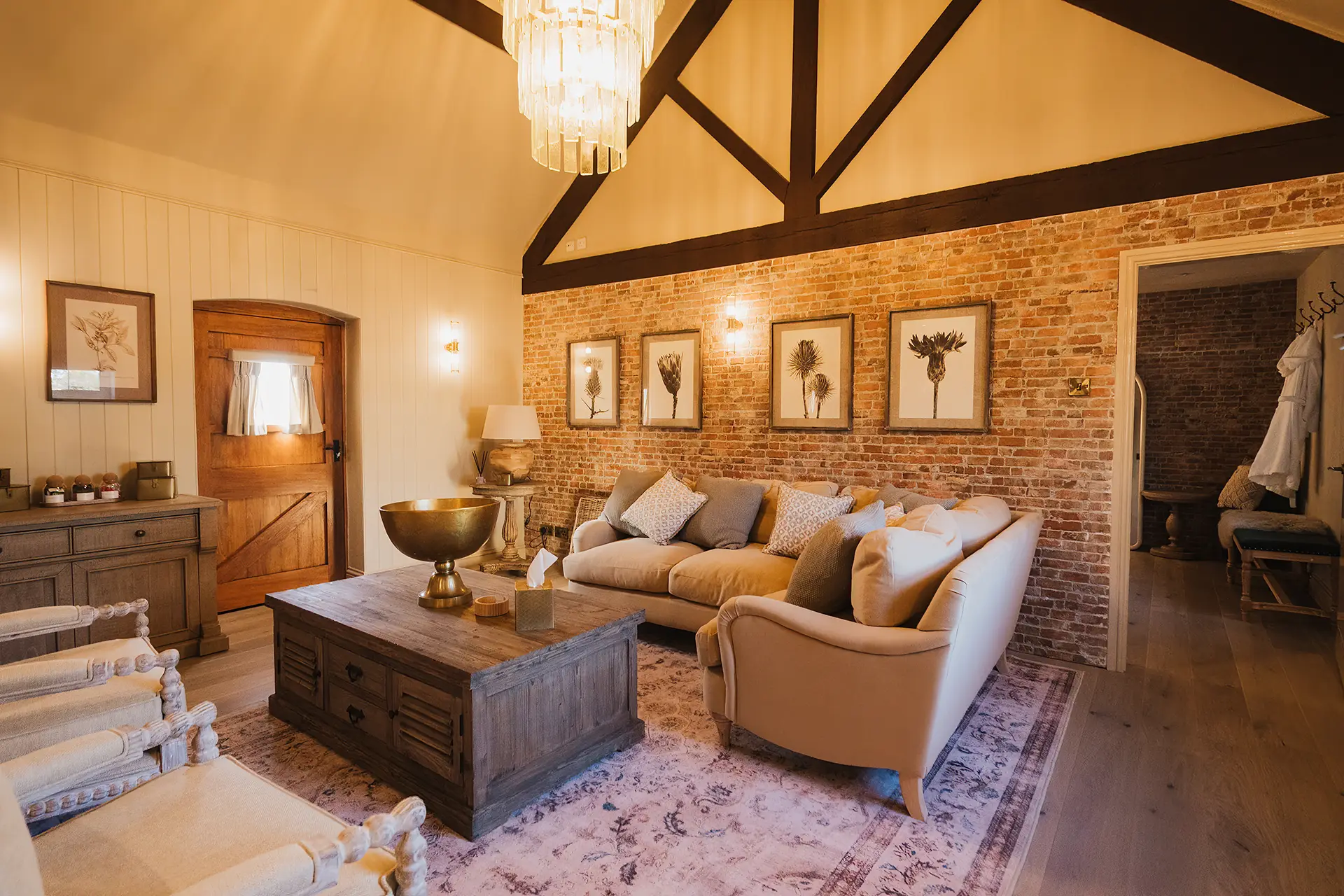 sandhole-oak-barn-the granary cottage seating