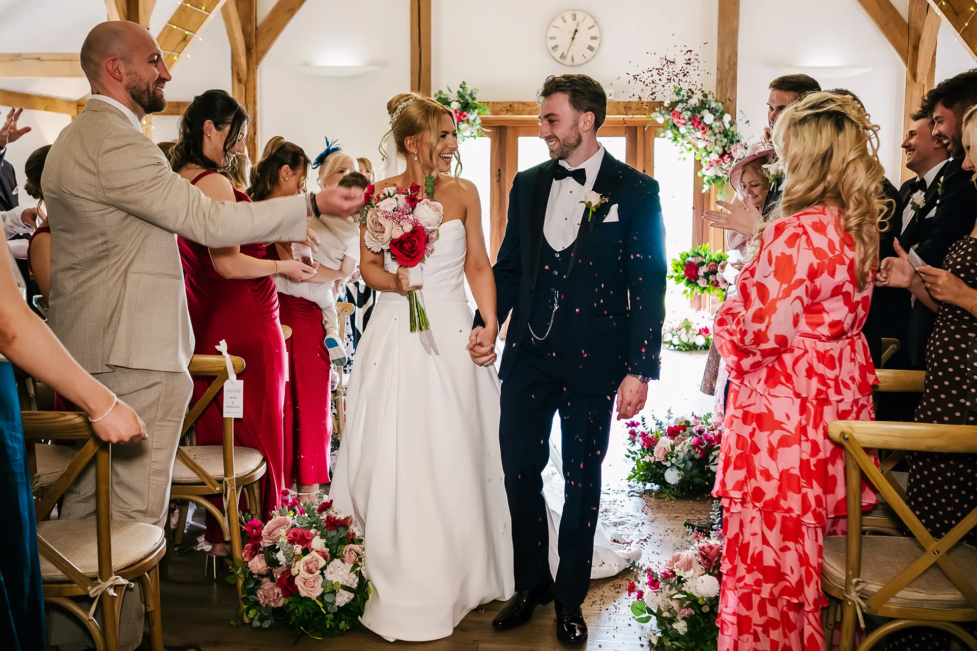 sandhole oak barn wedding ceremony