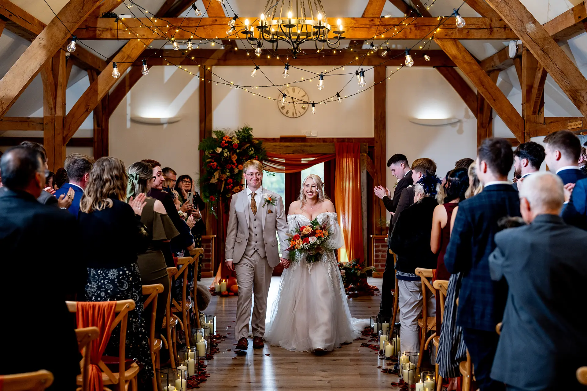 sandhole oak barn autumn ceremony