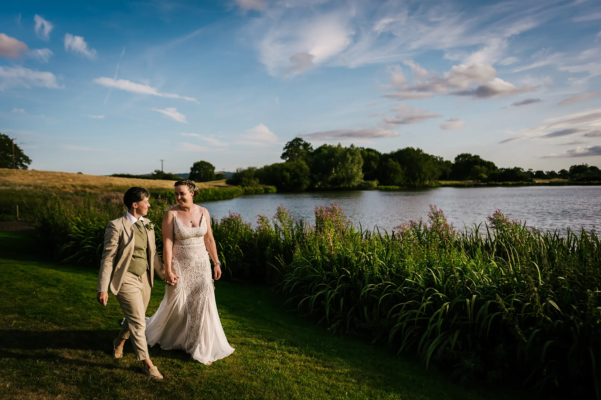sandhole oak barn brides by the lake