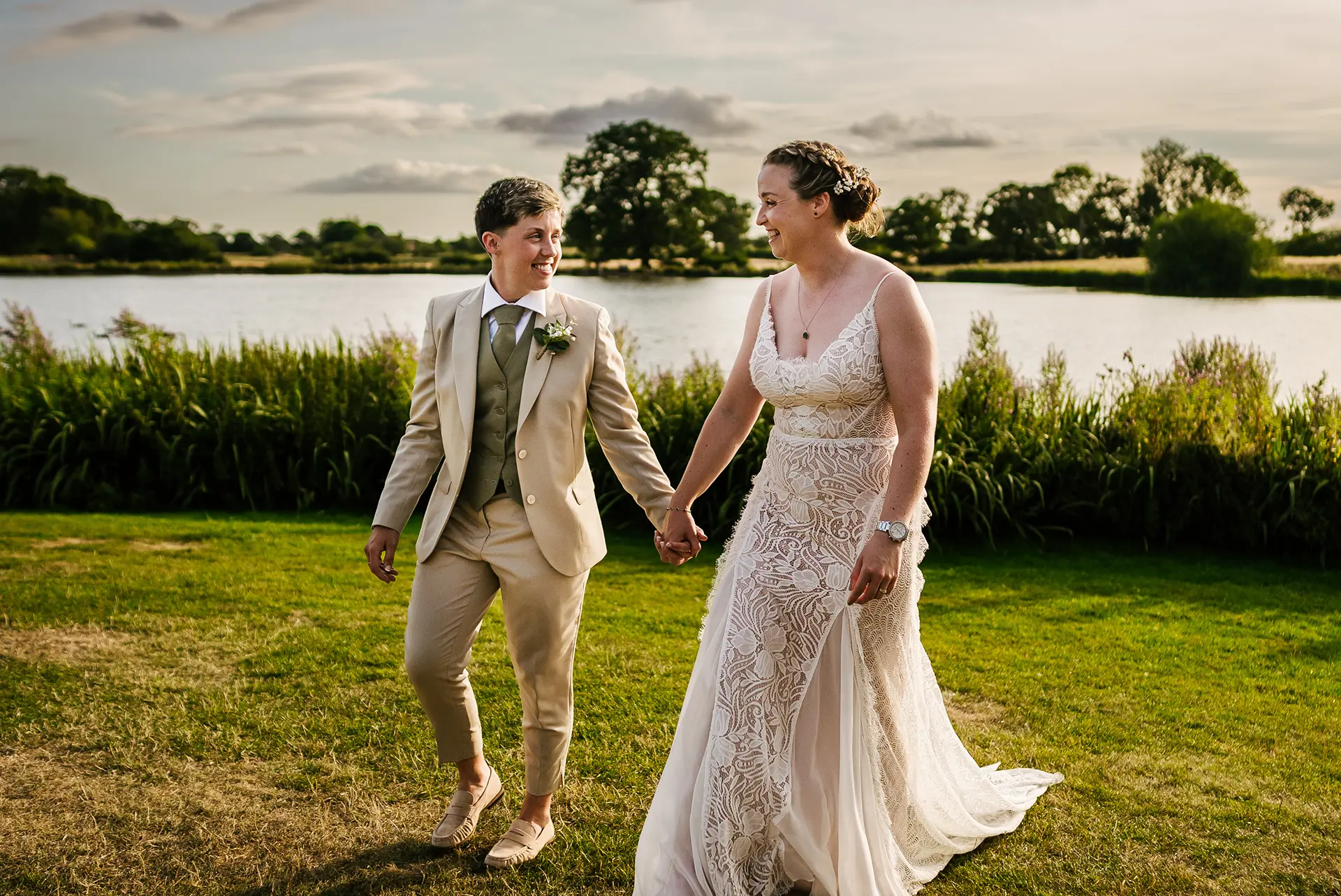 sandhole oak barn couple by the lake