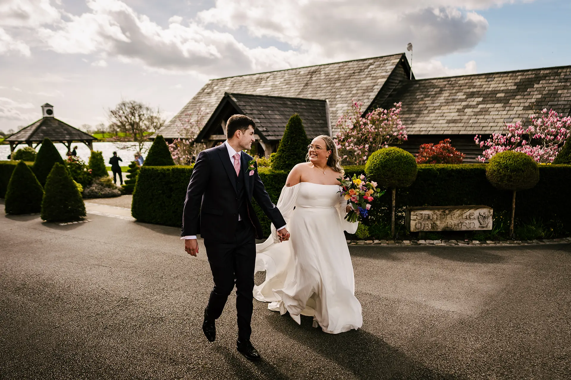 sandhole oak barn couple entrance